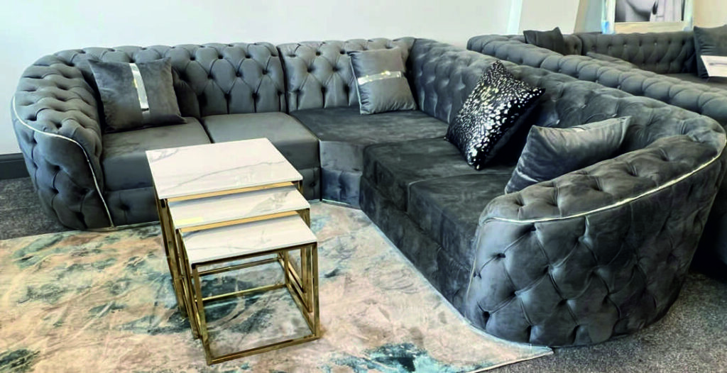 TORONTO CHESTERFIELD SUITE